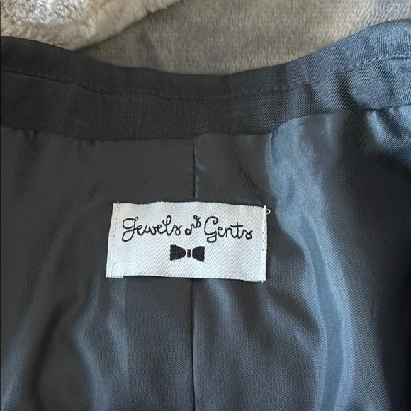 Boys Gray Matching Suit Set with Tailored Blazer, Modern Cut - Picture 2 of 7